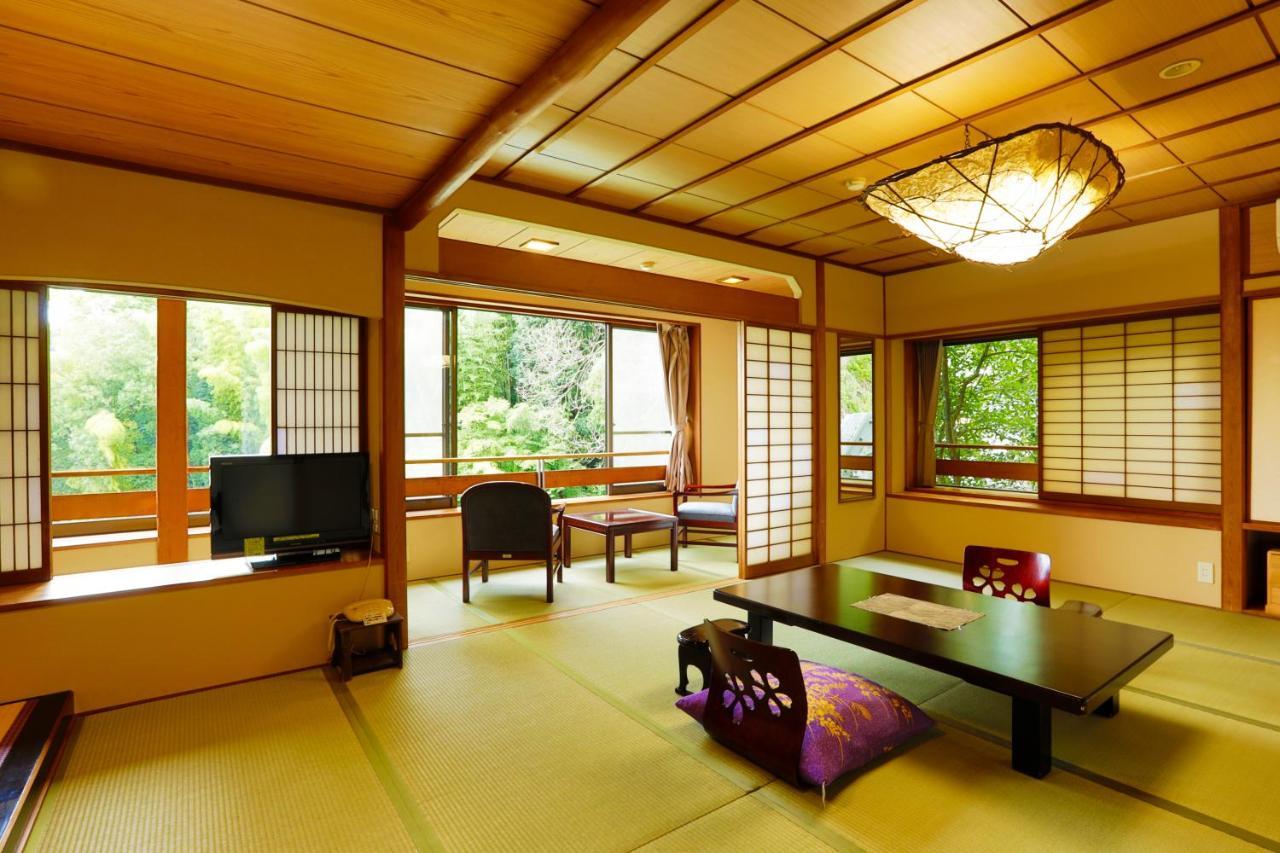 Hotel Rakuzan Yasuda à Izunokuni Extérieur photo