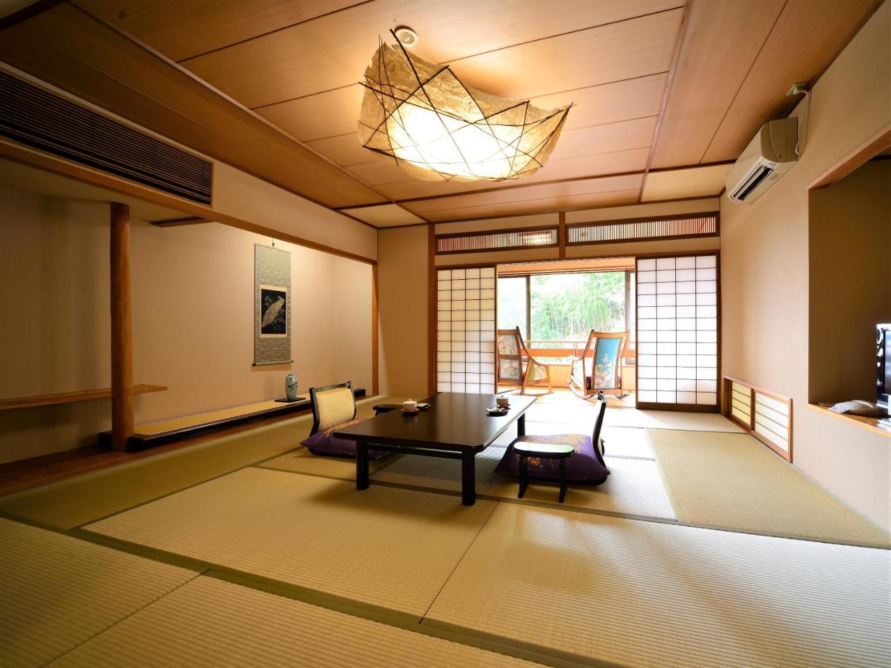 Hotel Rakuzan Yasuda à Izunokuni Extérieur photo