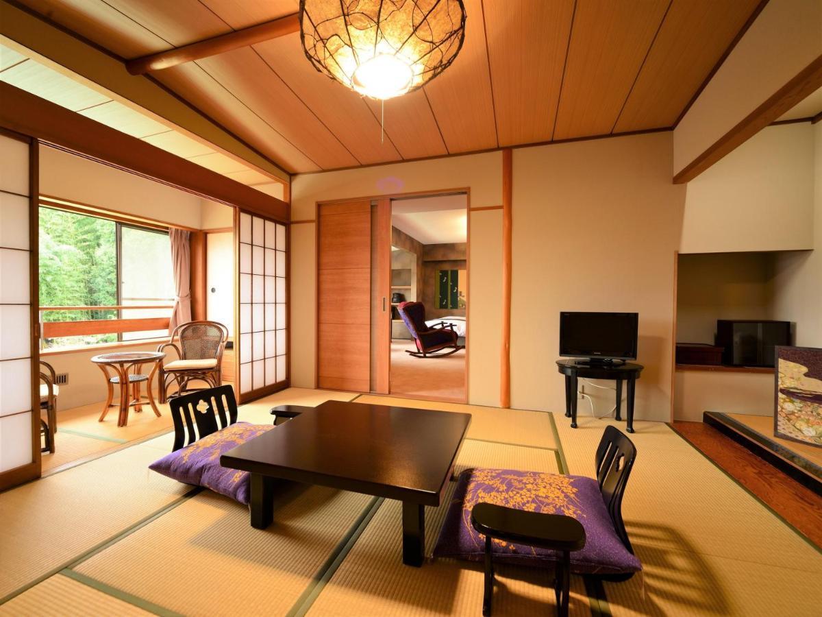 Hotel Rakuzan Yasuda à Izunokuni Extérieur photo